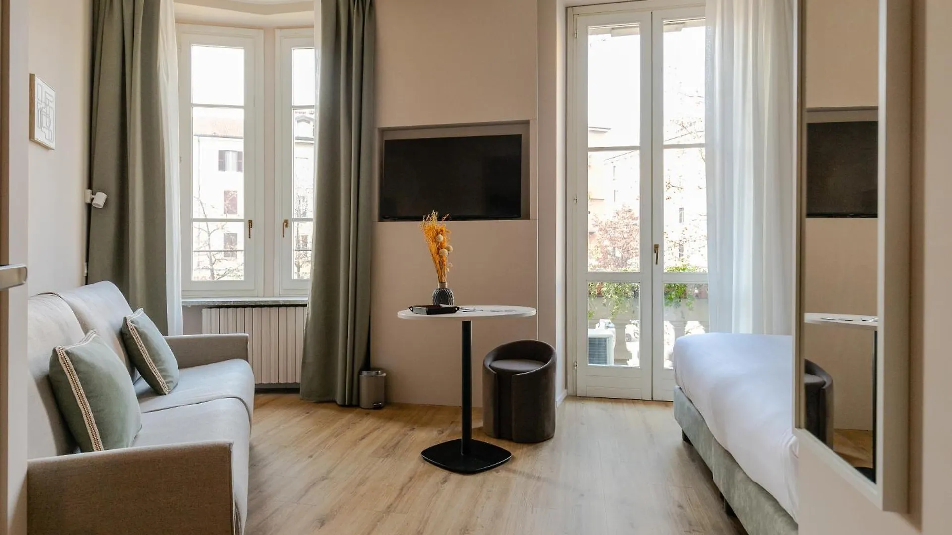 Aiello Hotels - Isola Design District Mailand 0*,